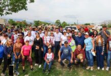 Israel Santillán al frente del Limpiatón en San Vicente
